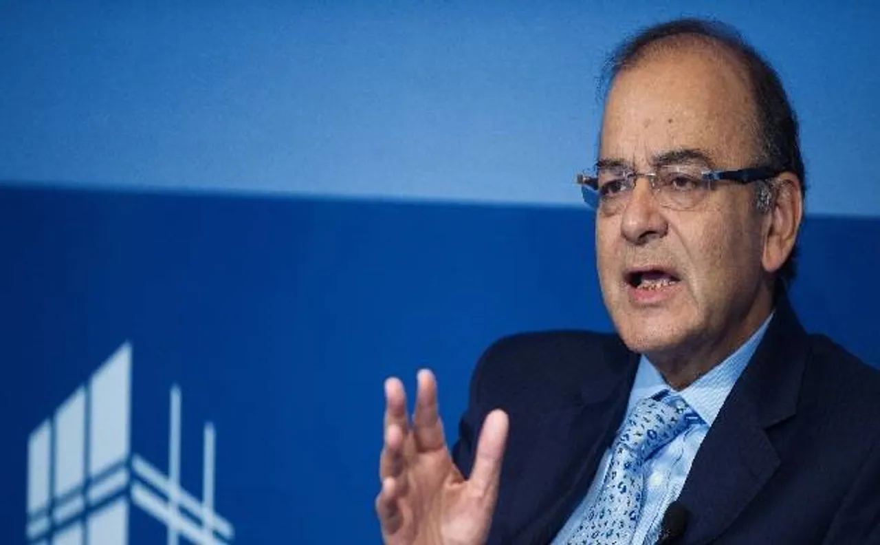 GST: हर तिमाही नहीं भरना होगा टैक्स रिटर्न, अरुण जेटली ने बताया अव्यावहारिक कदम