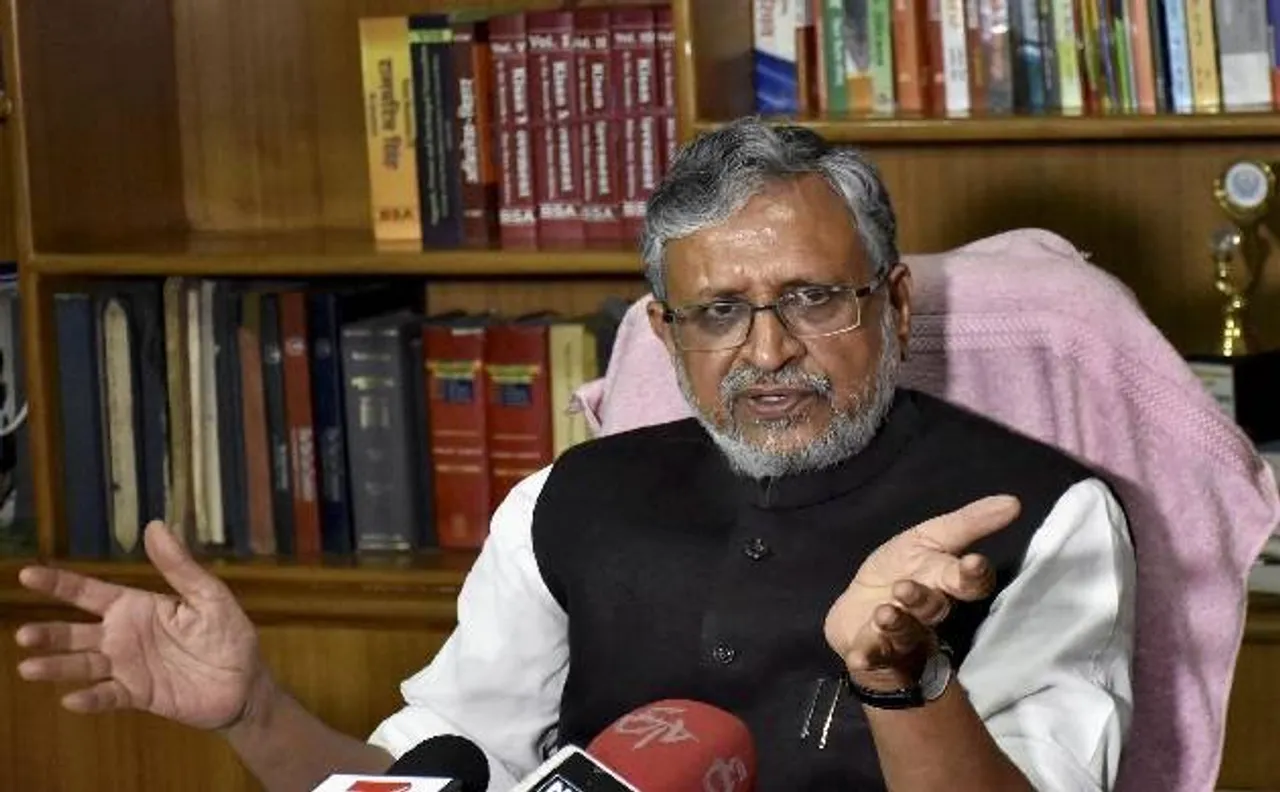 बीजेपी ने नीतीश पर डाले डोरे, सुशील मोदी बोले- लालू को छोड़ा तो देंगे समर्थन