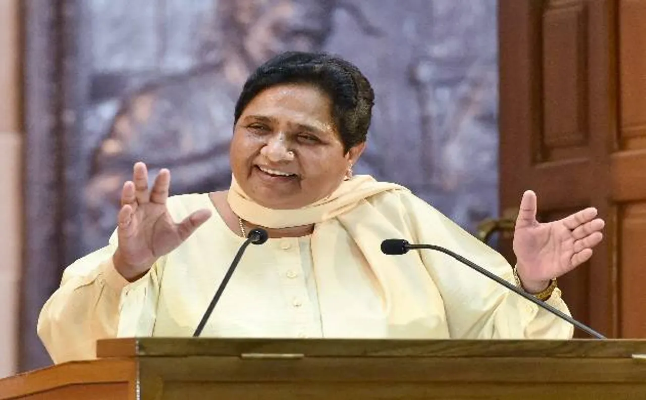 मायावती बोलीं, नसीमुद्दीन सिद्दीकी ब्लैकमेलर है, BSP को नुकसान पहुंचाया