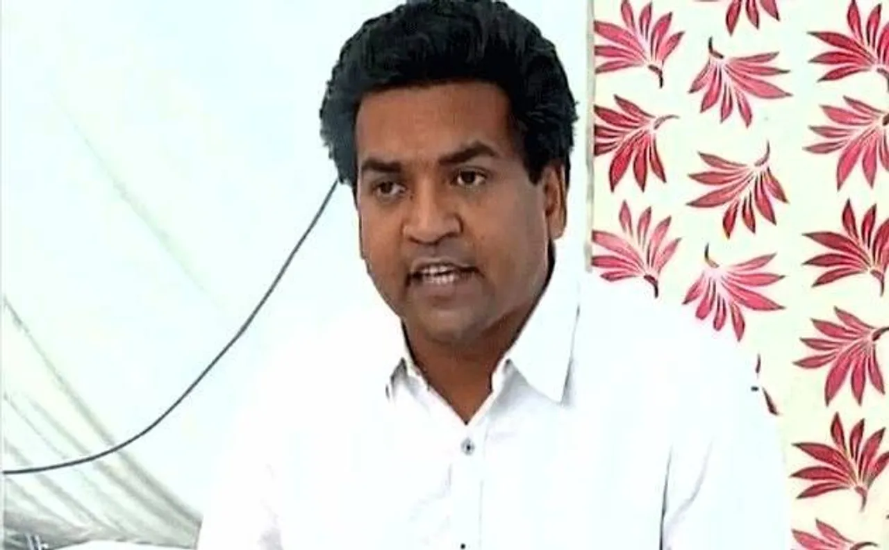 अनशन पर बैठे AAP नेता कपिल मिश्रा करेंगे केजरीवाल के खिलाफ बड़ा खुलासा