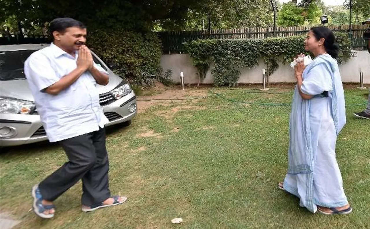 राष्ट्रपति चुनाव: सोनिया गांधी के बाद अरविंद केजरीवाल से मिलीं ममता बनर्जी