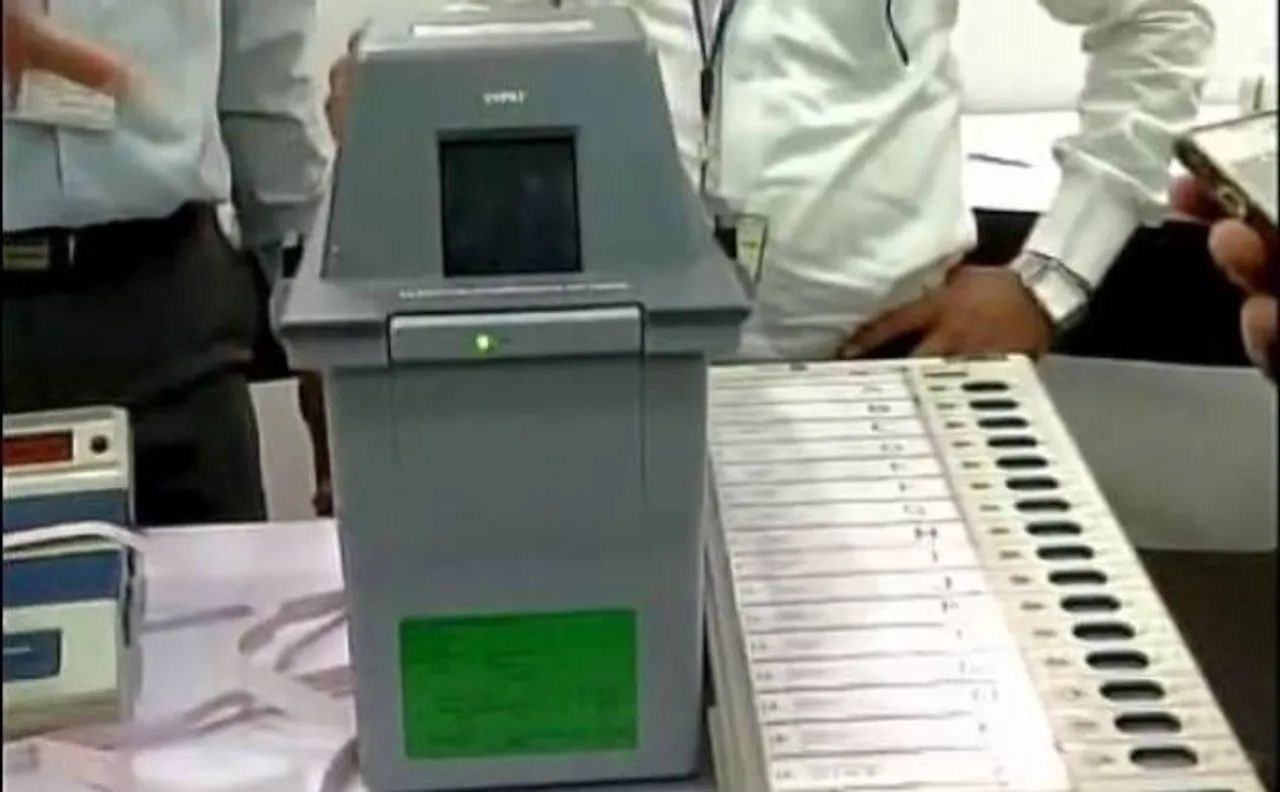 दिल्ली: मौजपुर MCD उपचुनाव में AAP उम्मीदवार रेशमा की जीत