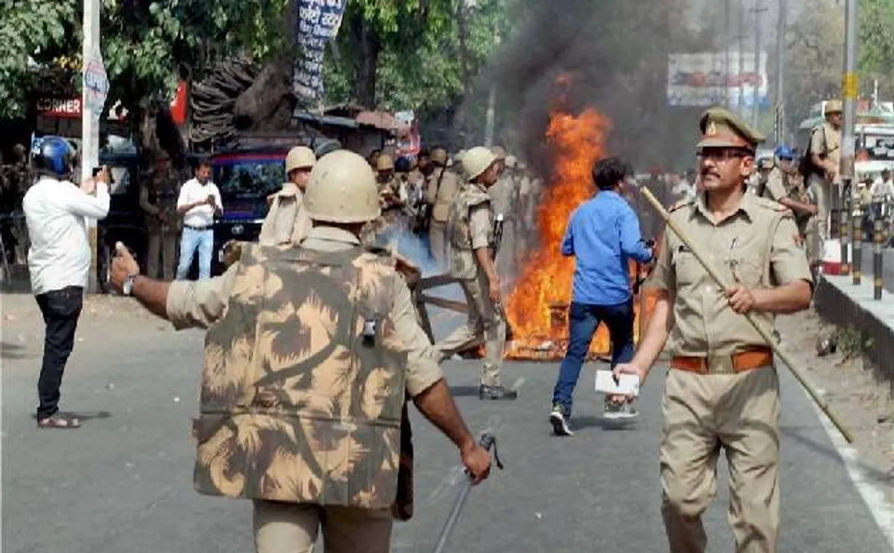 सहारनपुर हिंसा: सीएम योगी आदित्यनाथ ने भेजी जांच के लिए टीम