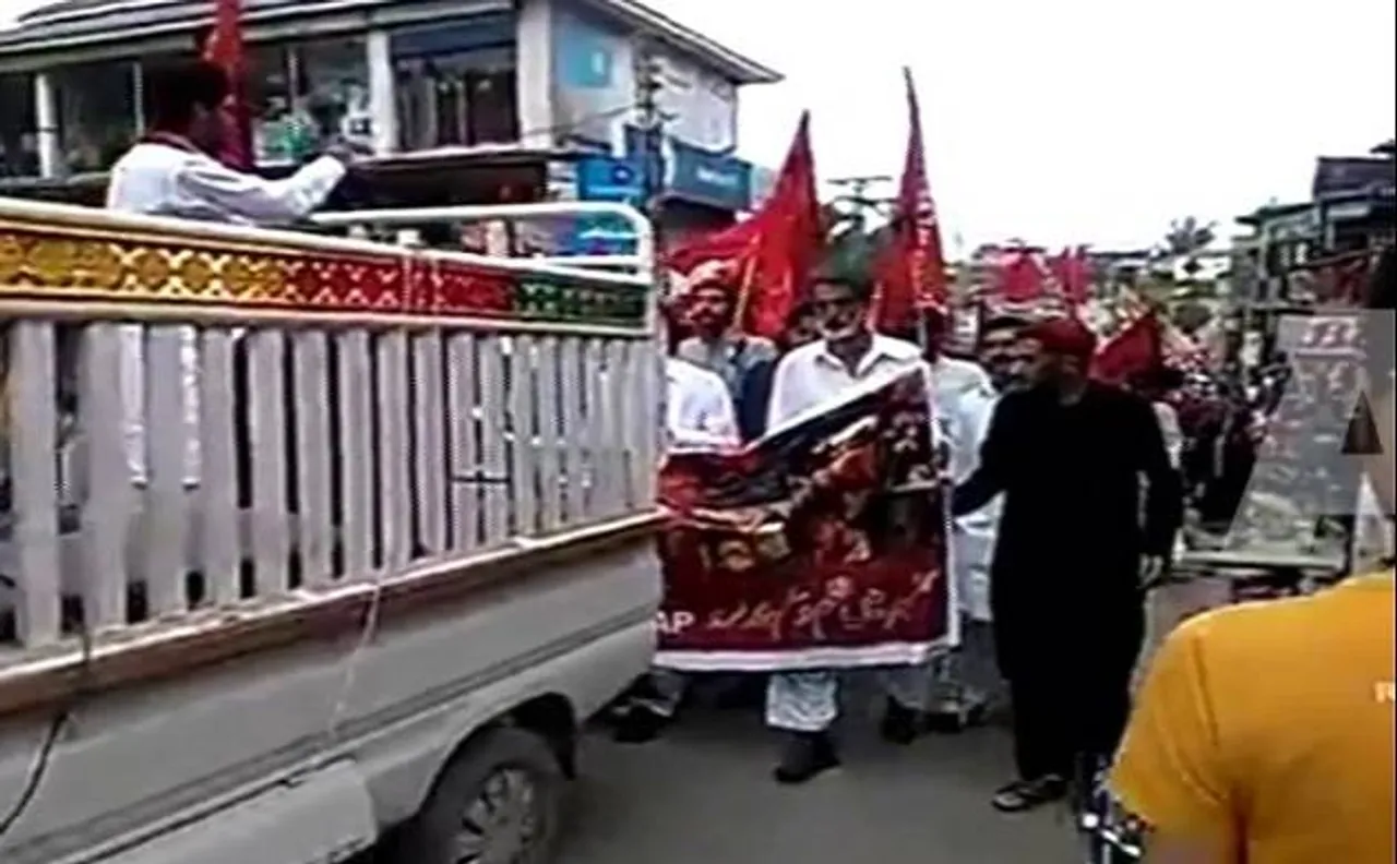 PoK में फिर गूंजा 'आजादी' का नारा, रावलकोट में नेताओं की गिरफ्तारी के खिलाफ सड़कों पर उतरे लोग