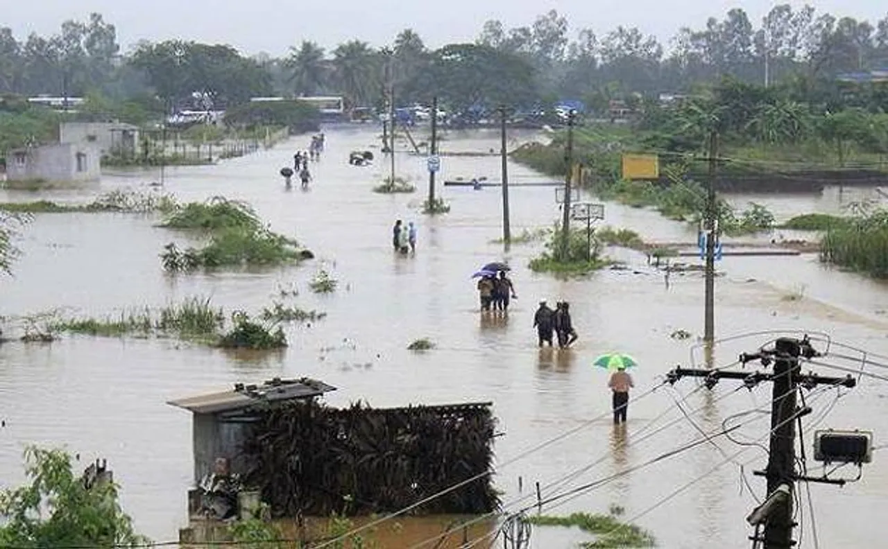 असम में बाढ़ का कहर जारी, एक लाख से अधिक लोग प्रभावित,चार नदियां खतरे के निशान से ऊपर