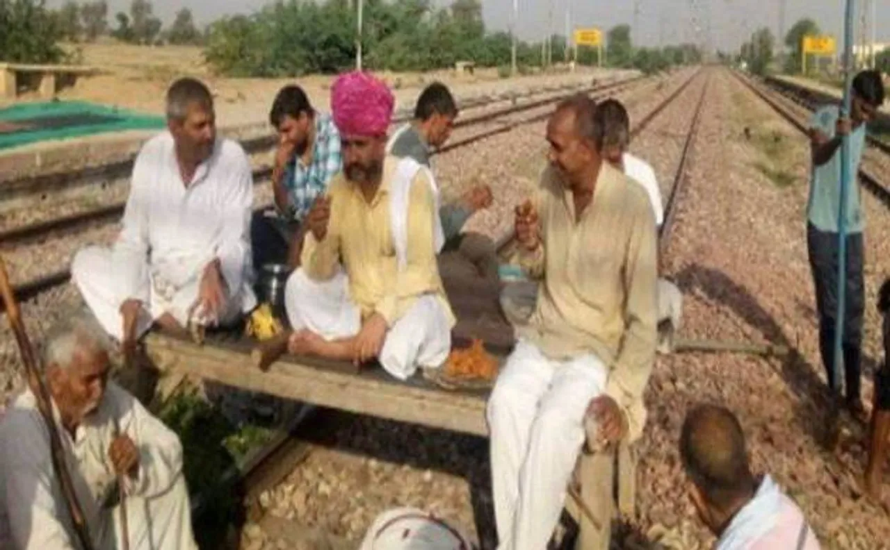 राजस्थान जाट आंदोलन: 2 ट्रेनें रद्द, प्रदर्शनकारियों ने हाईवे को भी किया बाधित