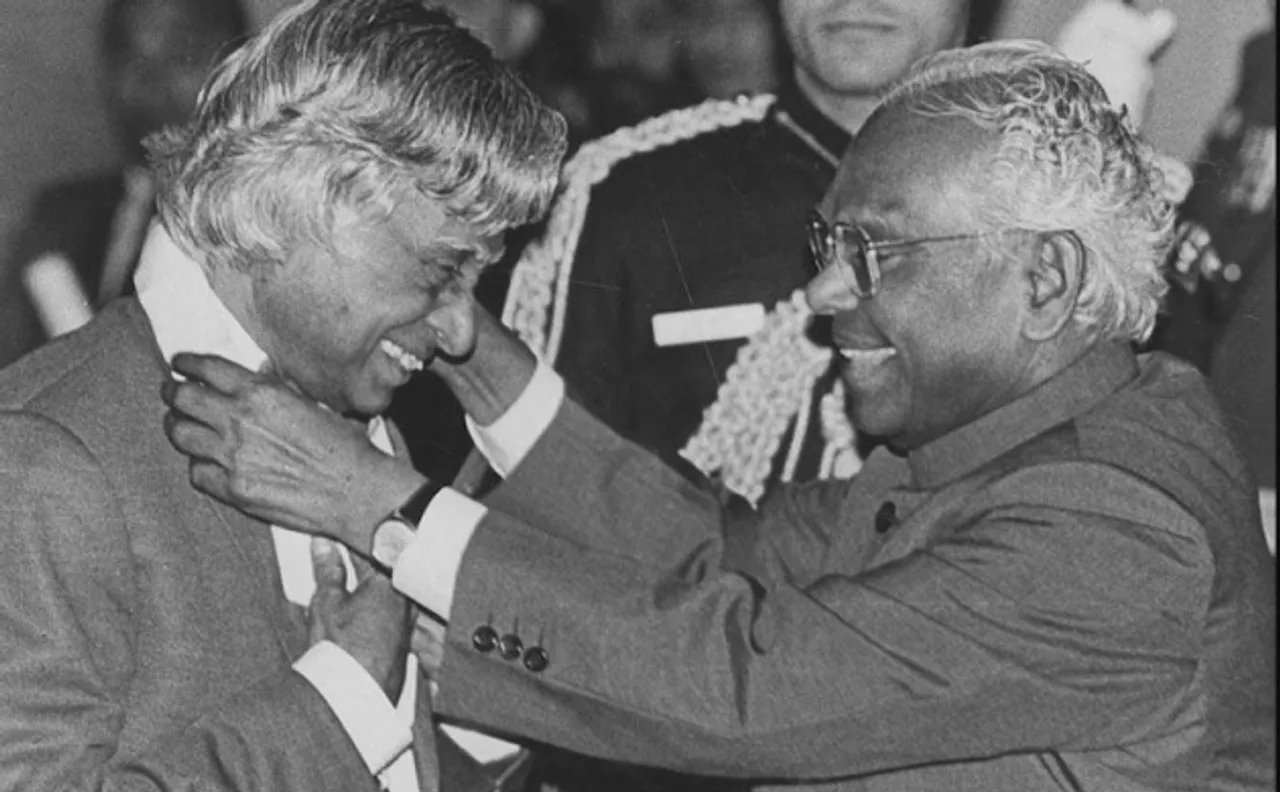 राष्ट्रपति चुनाव 2017: बाबरी मस्जिद विध्वंस से काफी आहत थे के आर नारायणन, जाने और दिलचस्प बातें