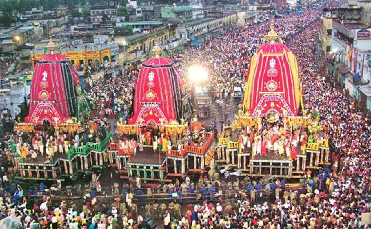 जगन्नाथ रथ यात्रा: पुरी की वार्षिक रथ यात्रा शुरू, श्रद्धालुओं का उमड़ा हुजूम