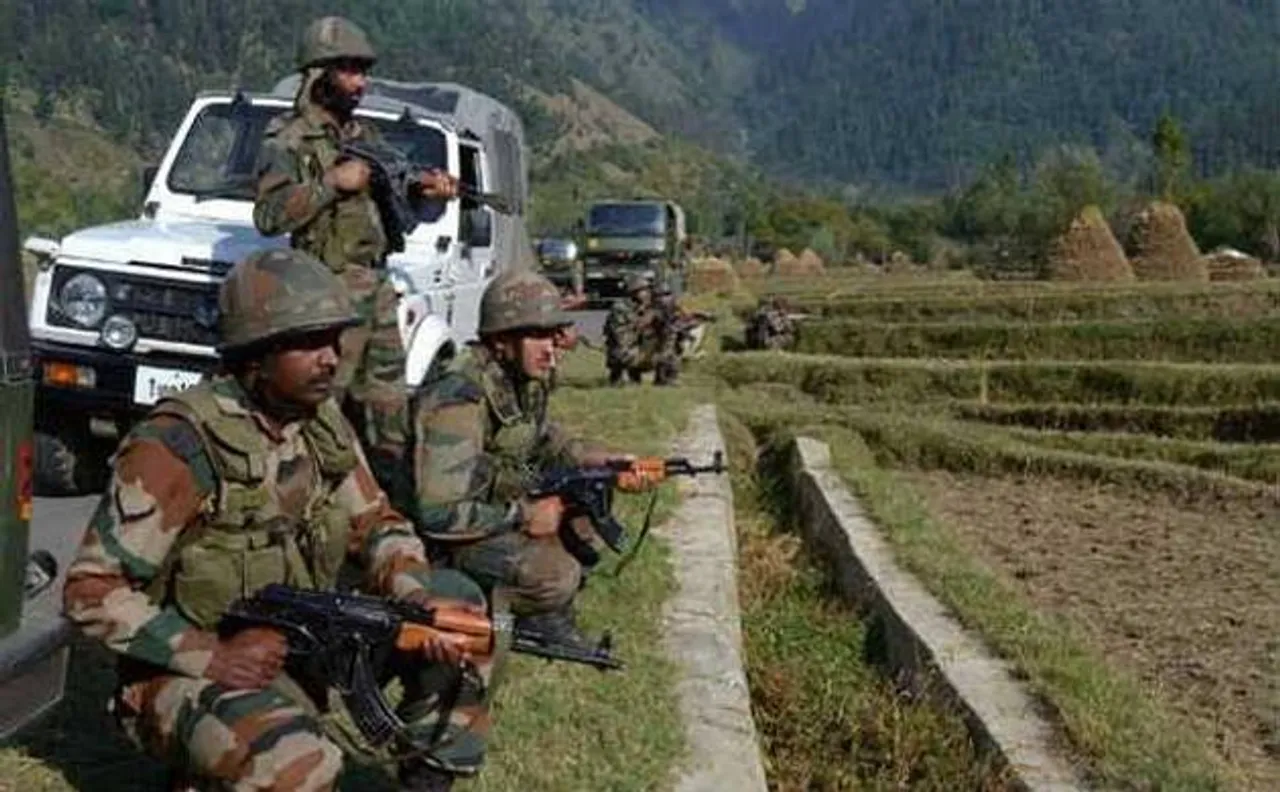 जम्मू-कश्मीर: पाकिस्तान ने फिर तोड़ा सीजफायर, नौशेरा सेक्टर में दागे मोर्टार