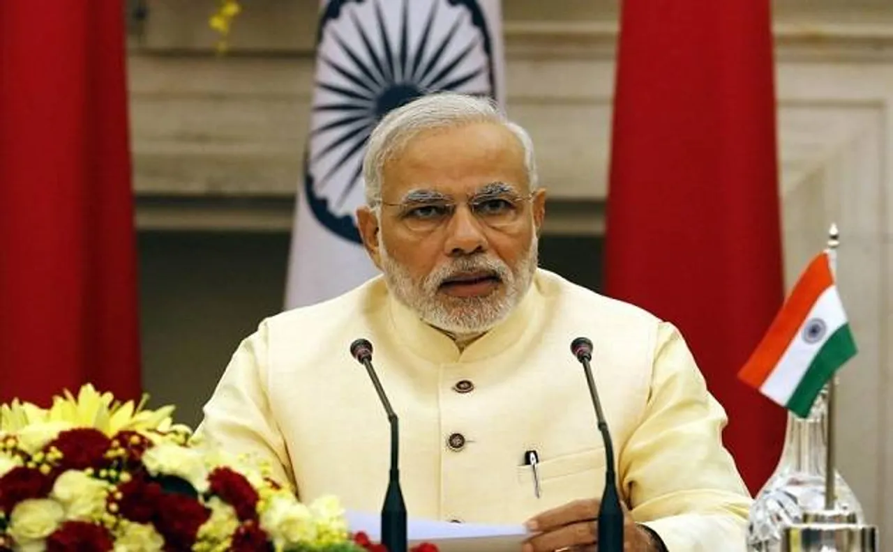 पीएम मोदी ने की सुषमा स्वराज की जमकर तारीफ, कहा-रात दो बजे भी करती हैं मदद