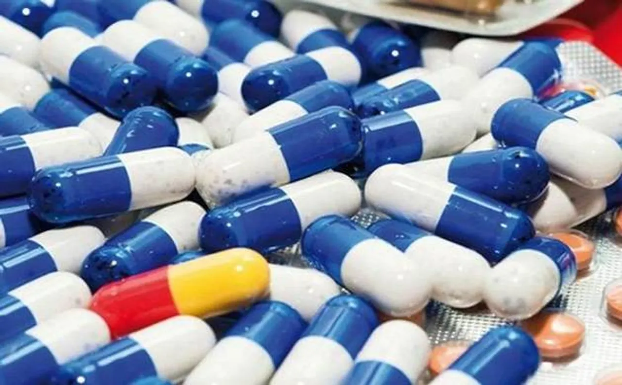 GST से एंटी कैंसर, HIV,  एंटी डायबिटीज और एंंटीबायोटिक्स समेत 761 दवाएं नहीं होंगी महंगी