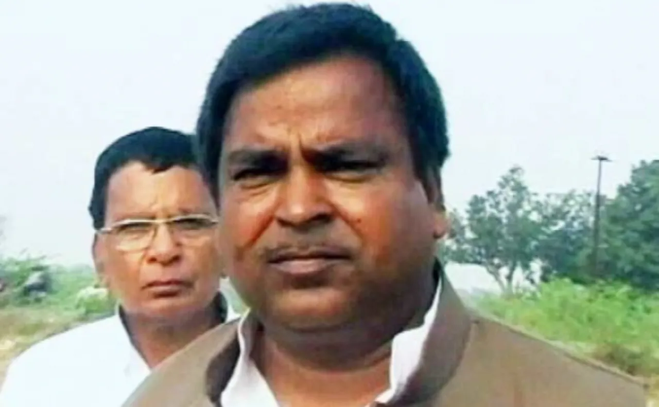 पूर्व मंत्री गायत्री प्रजापति के खिलाफ सुनवाई 10 जुलाई तक टली, गैंगरेप मामले में है आरोपी