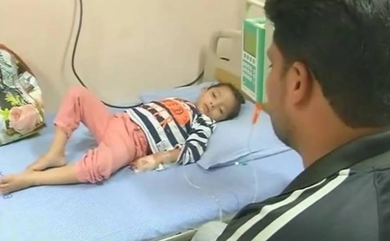 हैदराबादः बच्ची के रोने पर आंखों से निकलता है खून