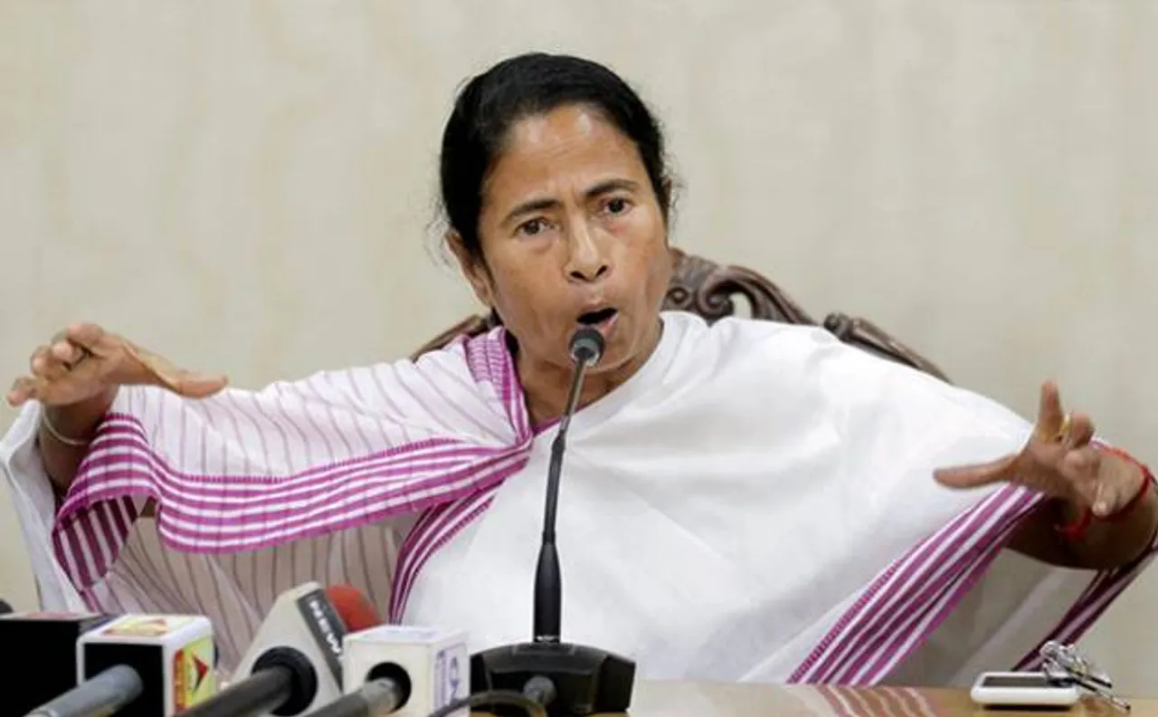 दार्जिलिंग और बशीरहाट हिंसा पर बोलीं ममता बनर्जी, केंद्र का नहीं मिल रहा है सहयोग, कराएंगी न्यायिक जांच