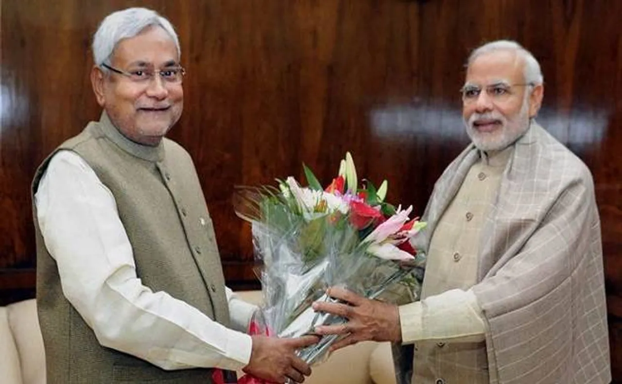 राज्यों के दौरे पर प्रधानमंत्री को बुके देने पर केंद्र ने लगाई रोक, मोदी ने की थी 'बुके के बदले बुक' देने की अपील