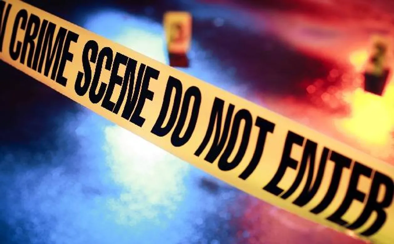 नोएडा में 16 लाख रुपये की लूट को अंजाम देने वाले बदमाश गिरफ्तार, मुठभेड़ में 1 जख़्मी