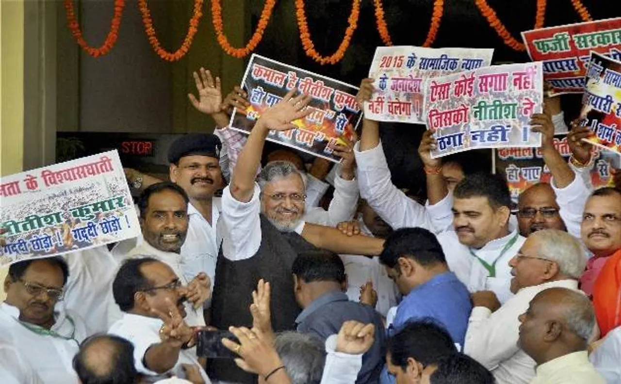 सुशील मोदी बोले, बेमेल गठबंधन की स्वभाविक मौत हुई
