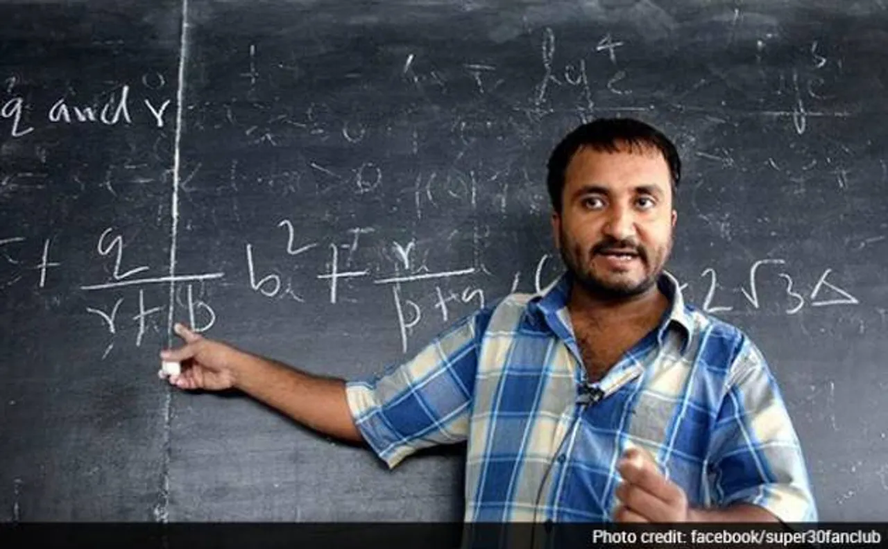 सुपर 30 के संस्थापक आनंद कुमार शिक्षा में उल्लेखनीय योगदान के लिए मास्को में हुए सम्मानित