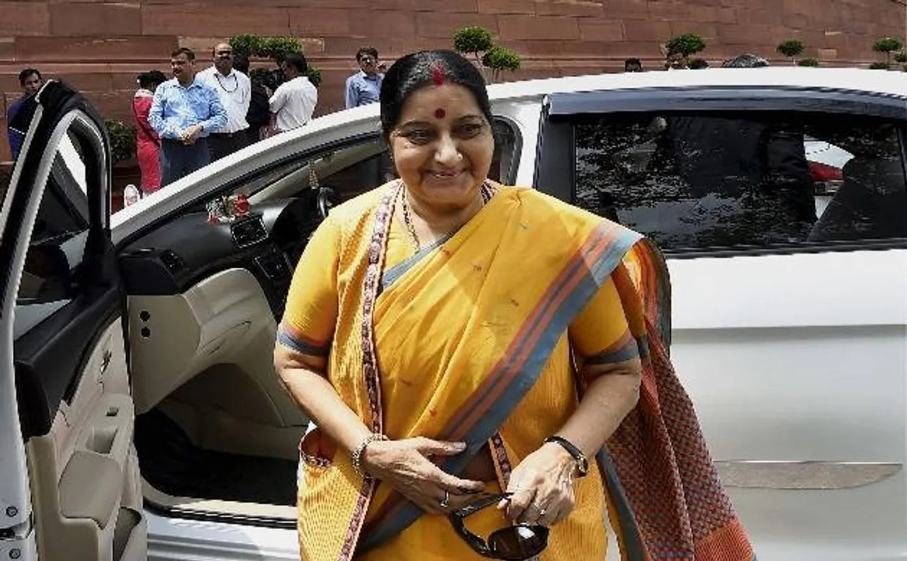 सुषमा स्वराज का पाकिस्तान को सख्त संदेश, कहा- 'आतंकवाद और बातचीत साथ-साथ नहीं'