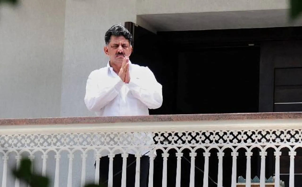 कर्नाटक के बिजली मंत्री के ठिकानों पर तीसरे दिन भी IT का छापा, ED ले सकती है जांच की कमान