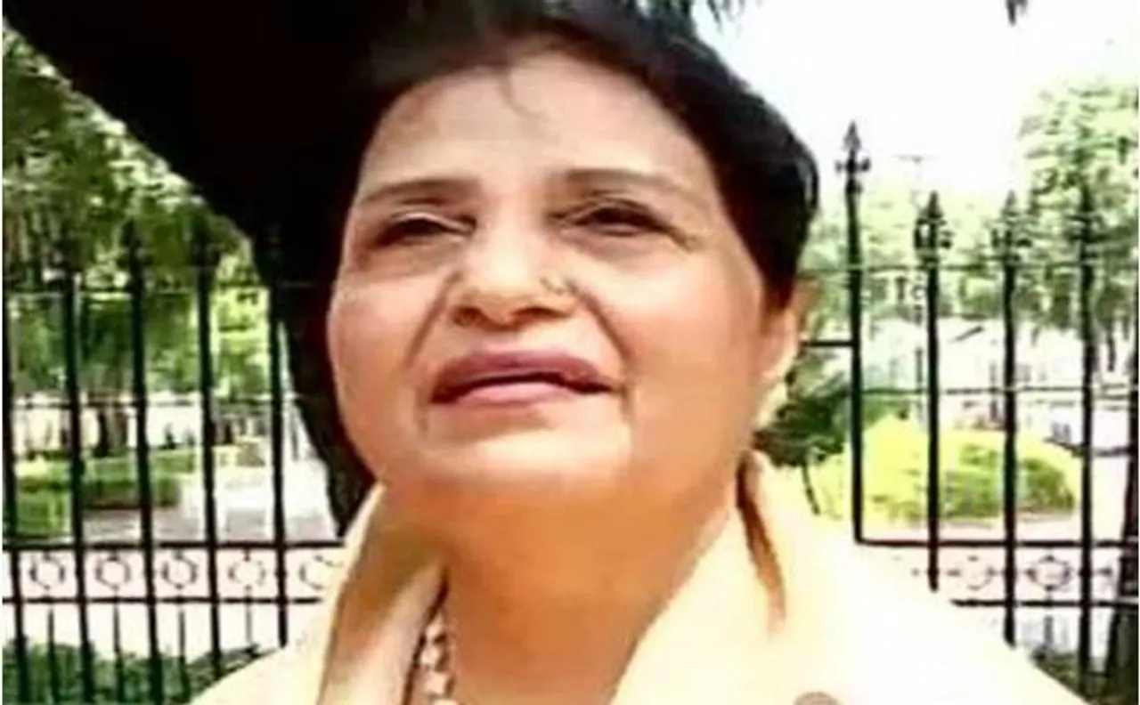 PM मोदी को राखी बांधेगी पाकिस्तानी बहन कमर, बनवाई है खास तरह की राखी