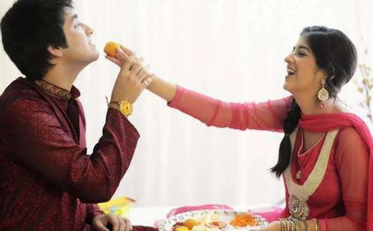 रक्षाबंधन के मौके पर इन मिठाइयों से कराए भाई का मुंह मीठा