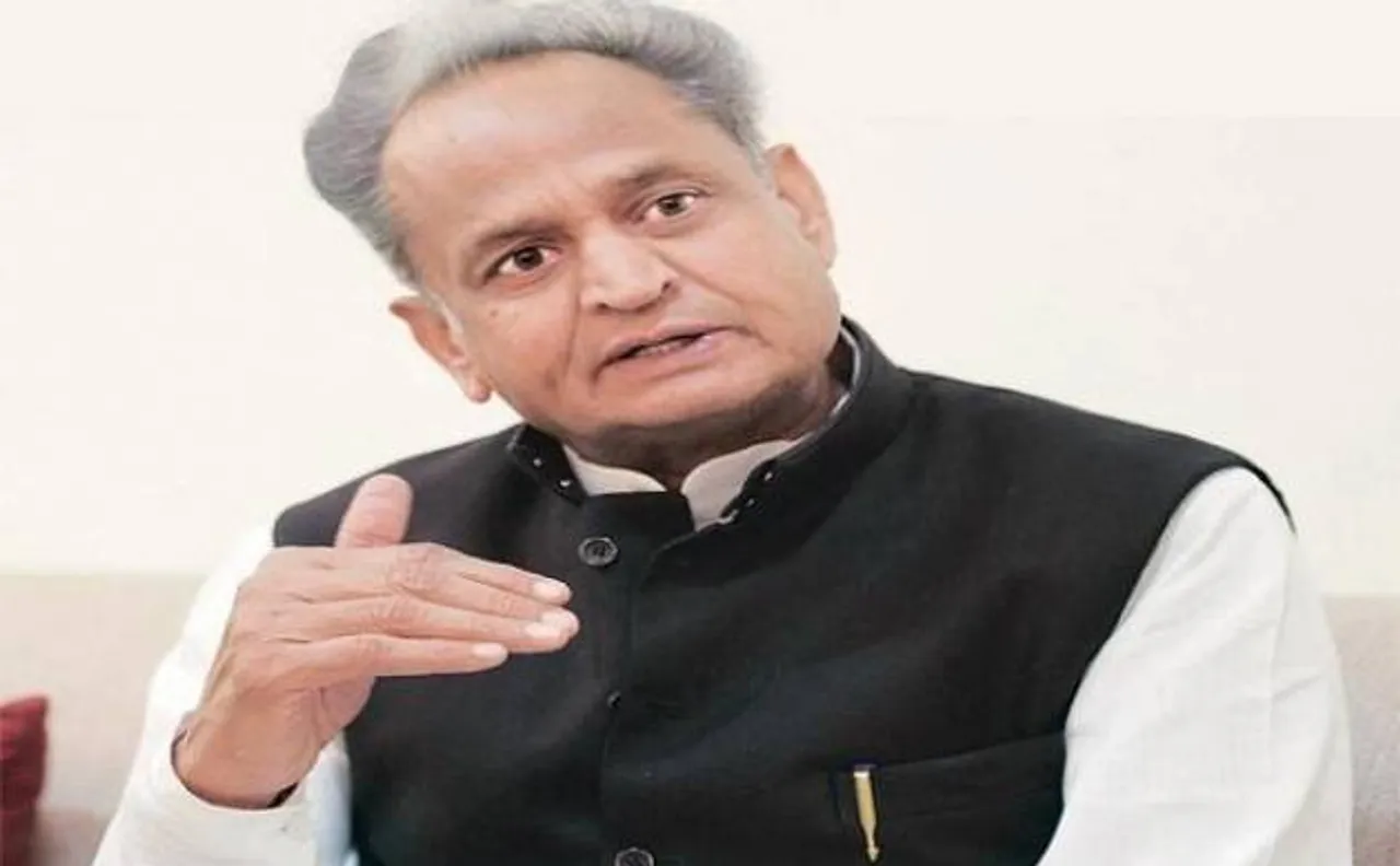 अशोक गहलोत ने कहा-क्रॉस वोटिंग करने वाले विधायक को कांग्रेस से सस्पेंड किया जाएगा