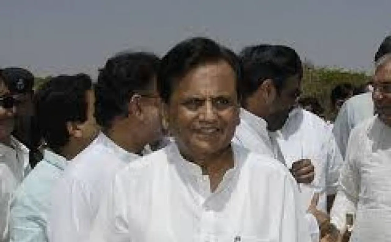 गुजरात राज्यसभा चुनाव में मतदान संपन्न, अहमद पटेल को जीत का भरोसा