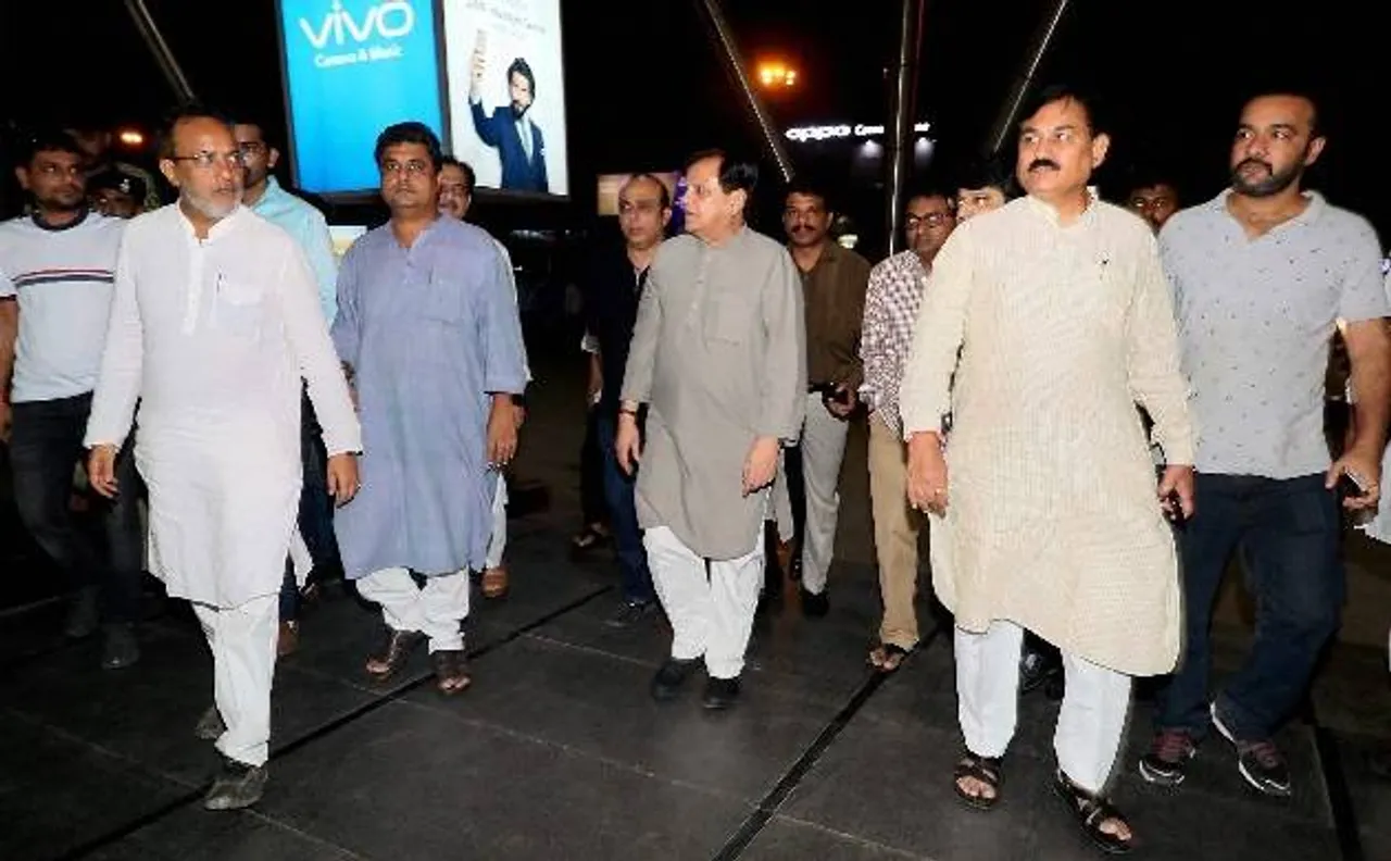 गुजरात राज्यसभा चुनाव: जीत के बाद बोले अहमद पटेल-  'सत्य की जीत, बाहुबल की हार'