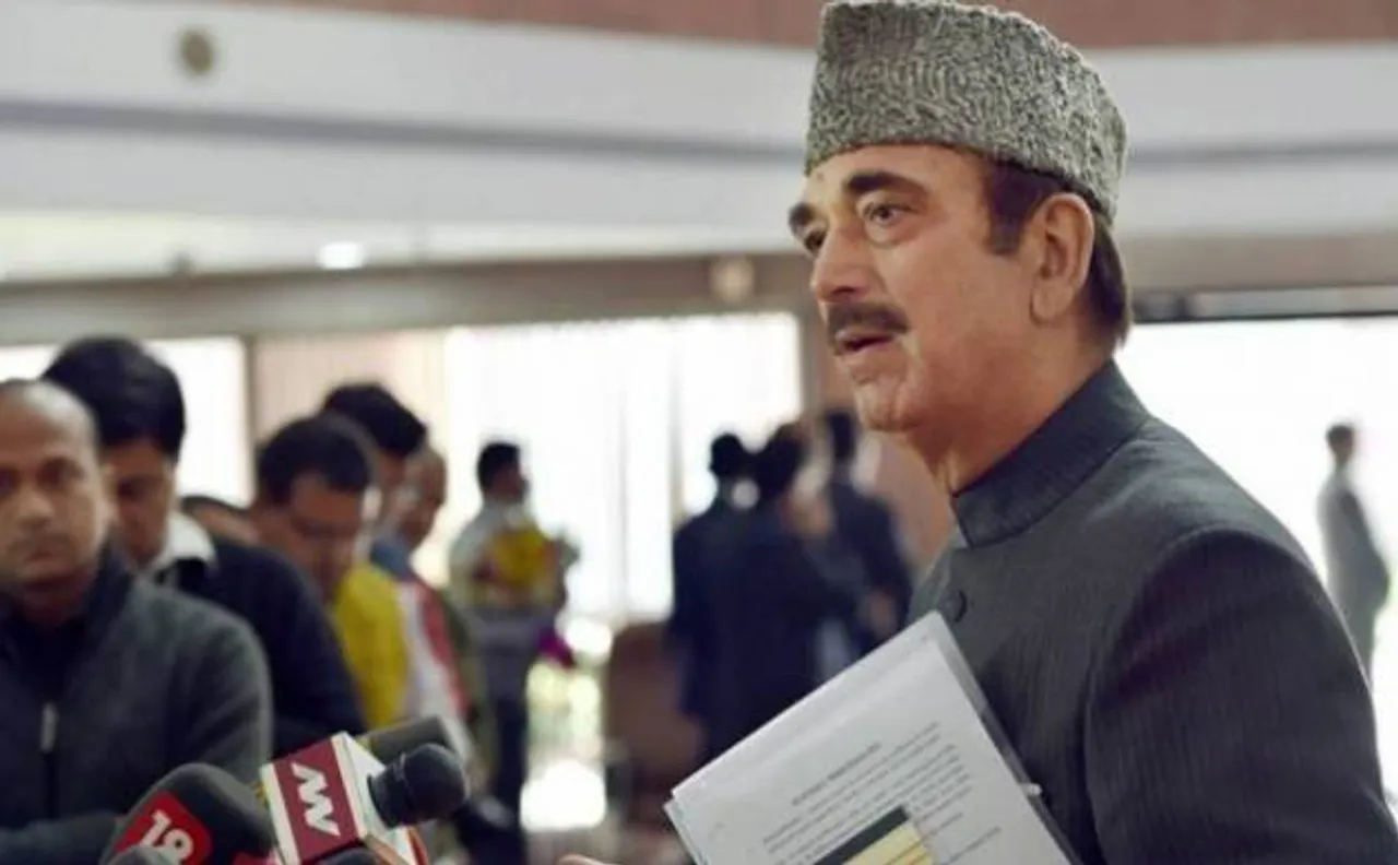 कांग्रेस ने कहा, ऑक्सीजन की कमी से हुई गोरखपुर में मौतें, गुलाम नबी आजाद ने मांगा योगी का इस्तीफा