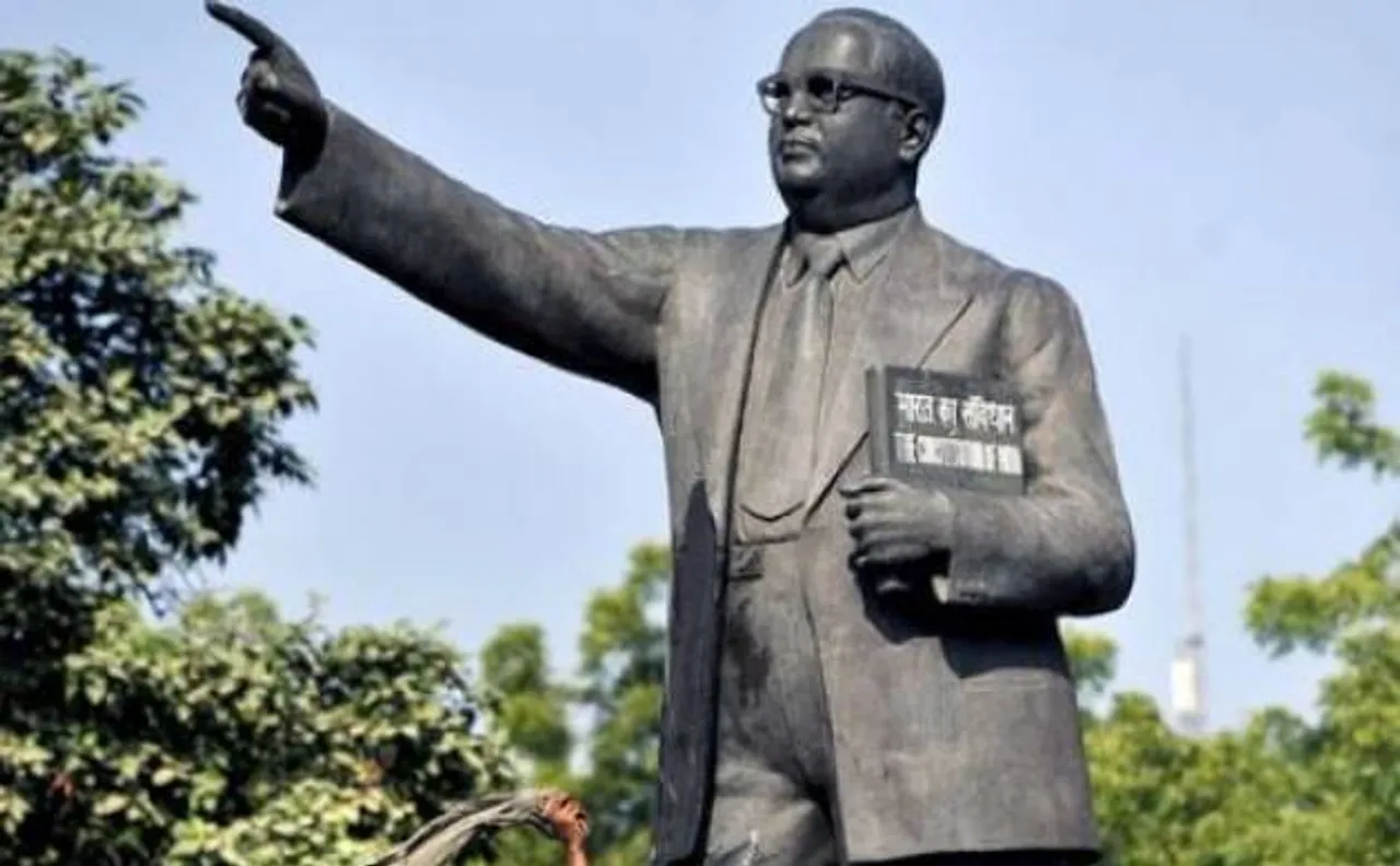 यूपी: अंबेडकर प्रतिमा तोड़े जाने से गांव में तनाव