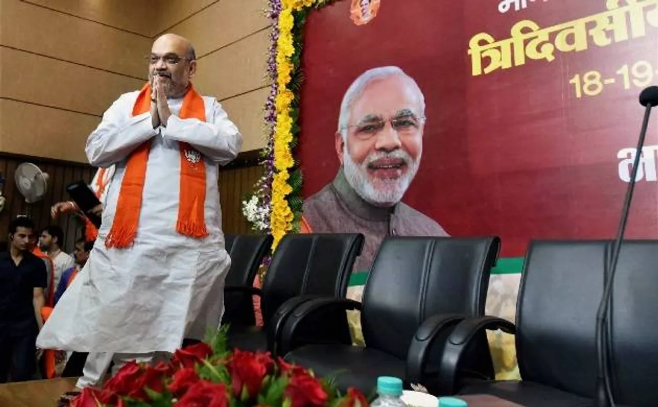 अमित शाह ने कहा, कम्युनिस्ट और बीजेपी सिद्धांतों पर चलने वाली पार्टी