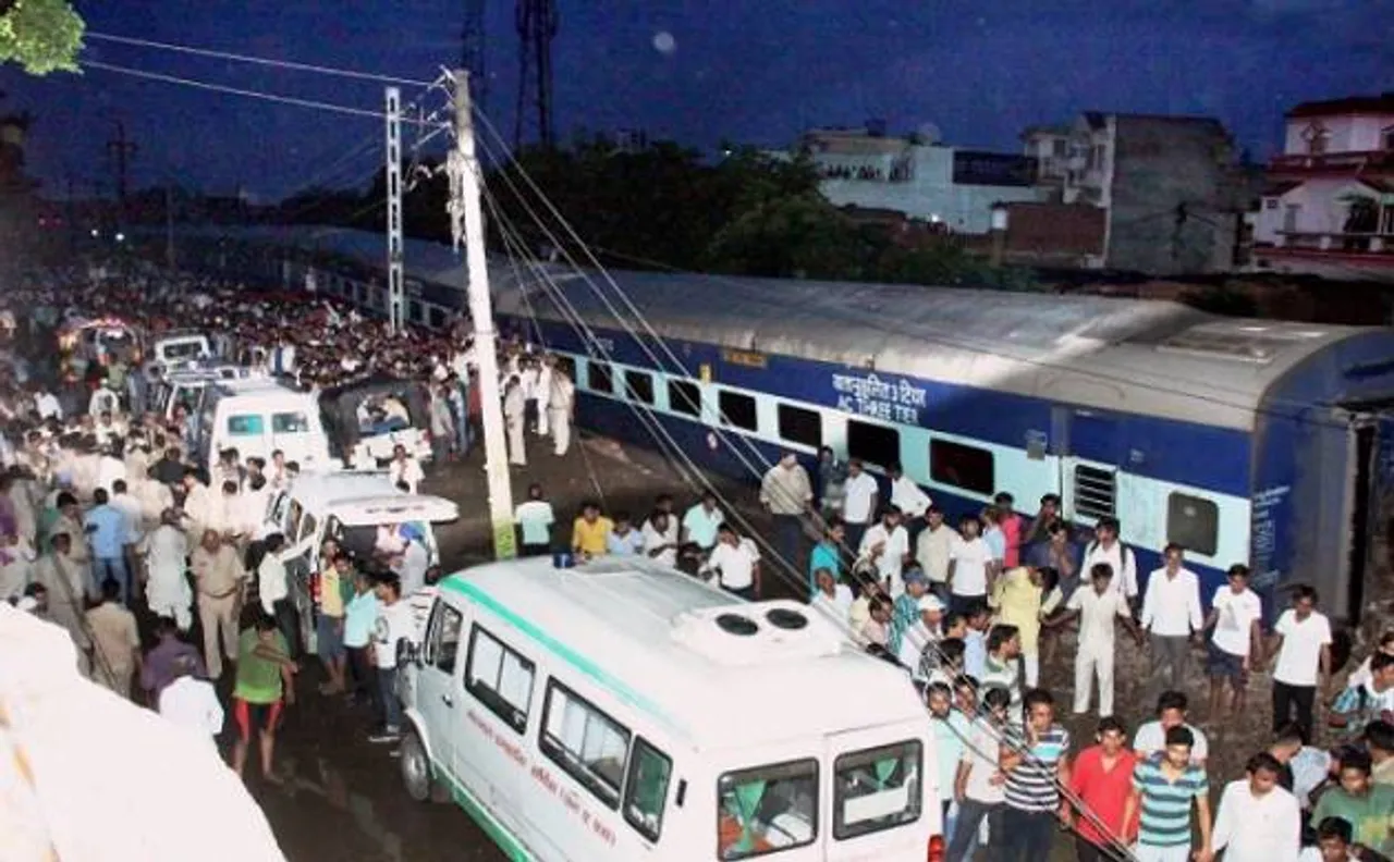 मुजफ्फरनगर: उत्कल एक्सप्रेस के 14 डिब्बे पटरी से उतरे, 23 की मौत, रेस्क्यू ऑपरेशन खत्म