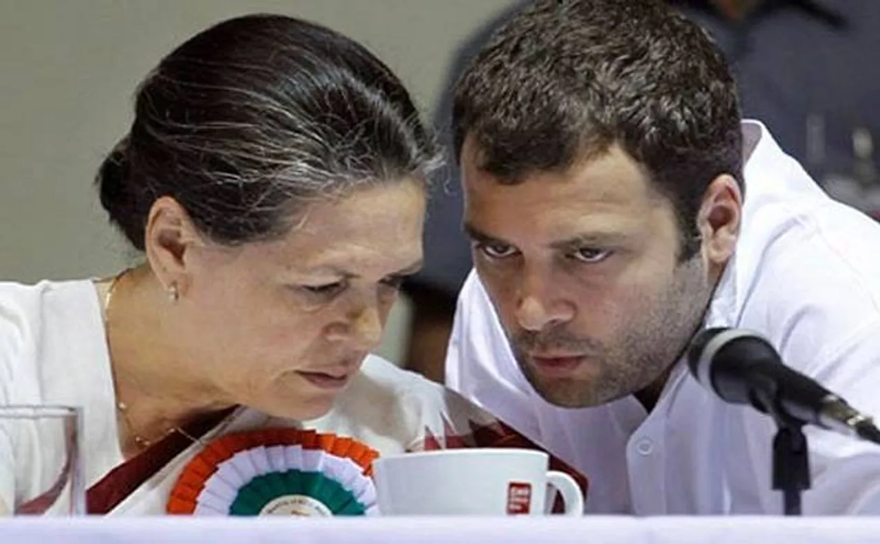 आज सोनिया और राहुल से मिलेंगे गुजरात के कांग्रेस विधायक, पटेल की जीत के बाद चुनाव पर होगा मंथन