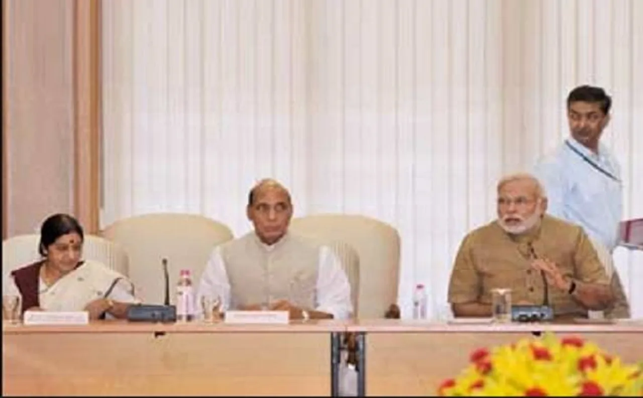 राम रहीम मामला: पंजाब-हरियाणा में डेरा समर्थकों की हिंसा से बेकाबू हुए हालात, PMO ने मांगी रिपोर्ट