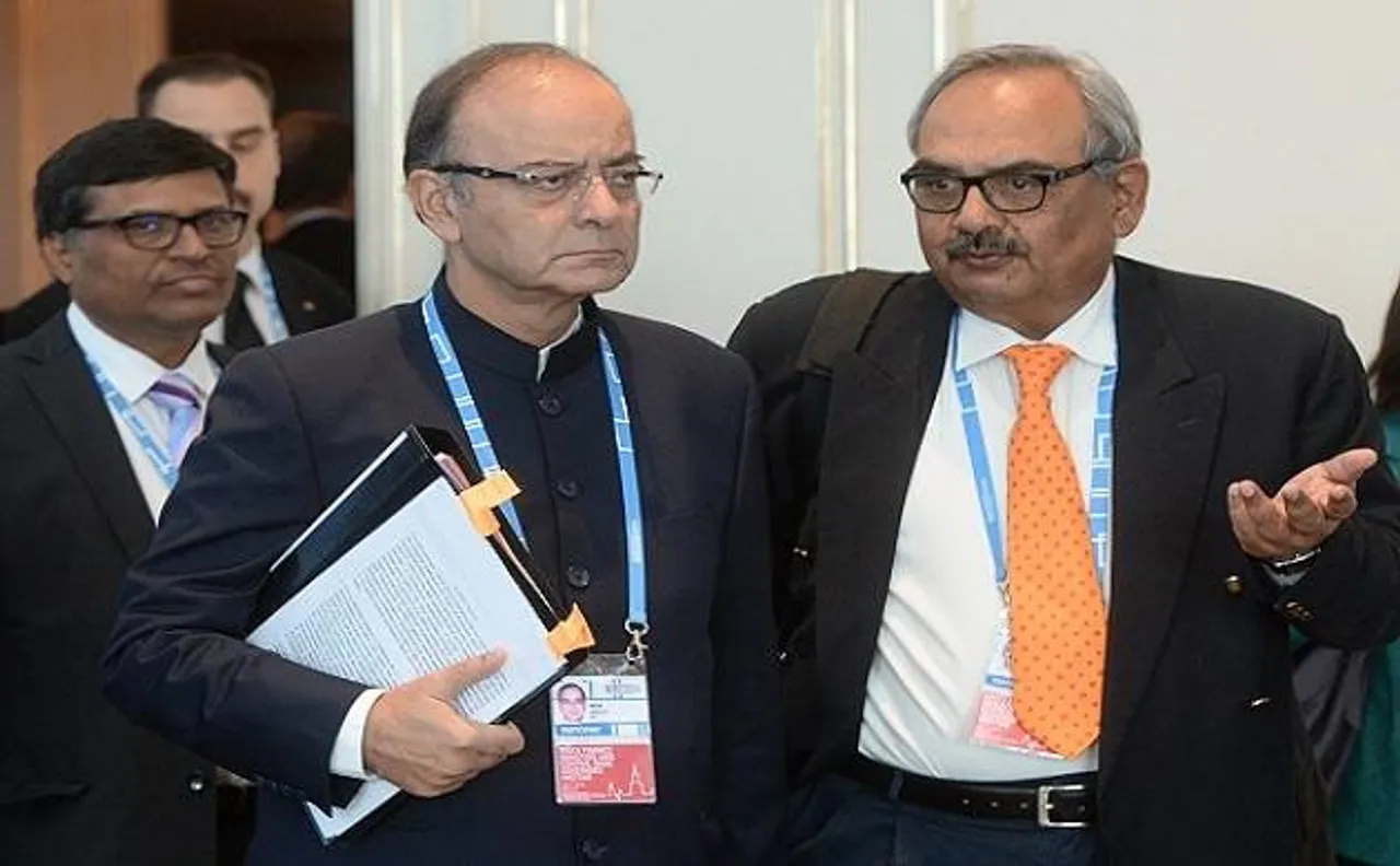 GST ने भरा सरकार का खजाना, जुलाई में सरकार को मिले 92,000 करोड़ रुपये: जेटली