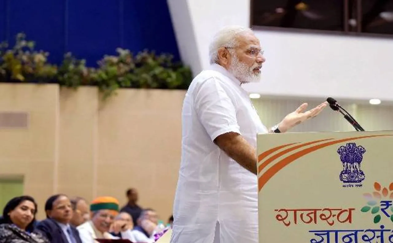 पीएम मोदी ने कहा, आंकड़ों से पकड़ें भ्रष्टाचार, अघोषित आय का भी लगाएं पता