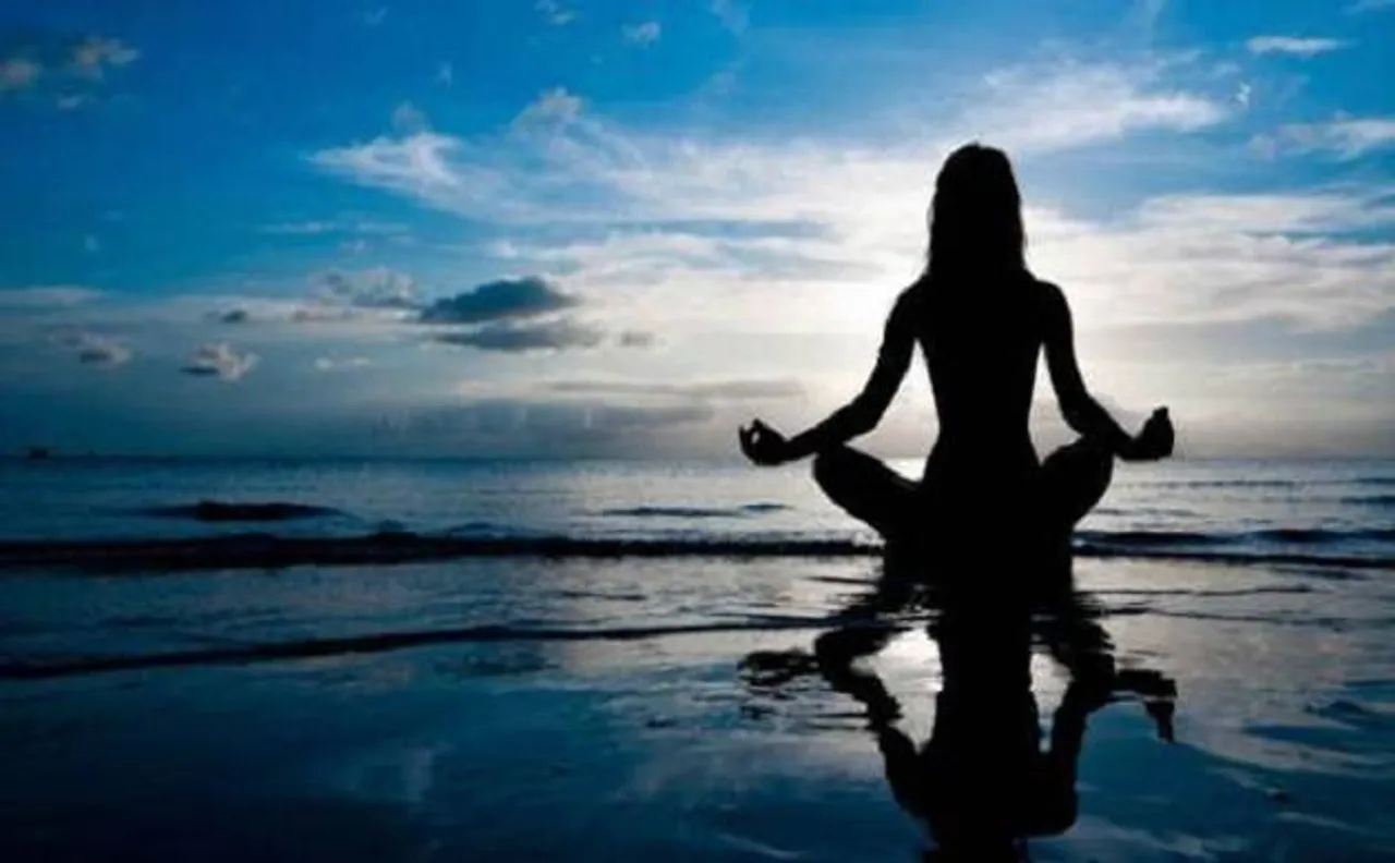 World Mental Health Day 2017: डिप्रेशन हो या माइग्रेन, इन योग आसनों से स्वस्थ्य रहेगा ब्रेन