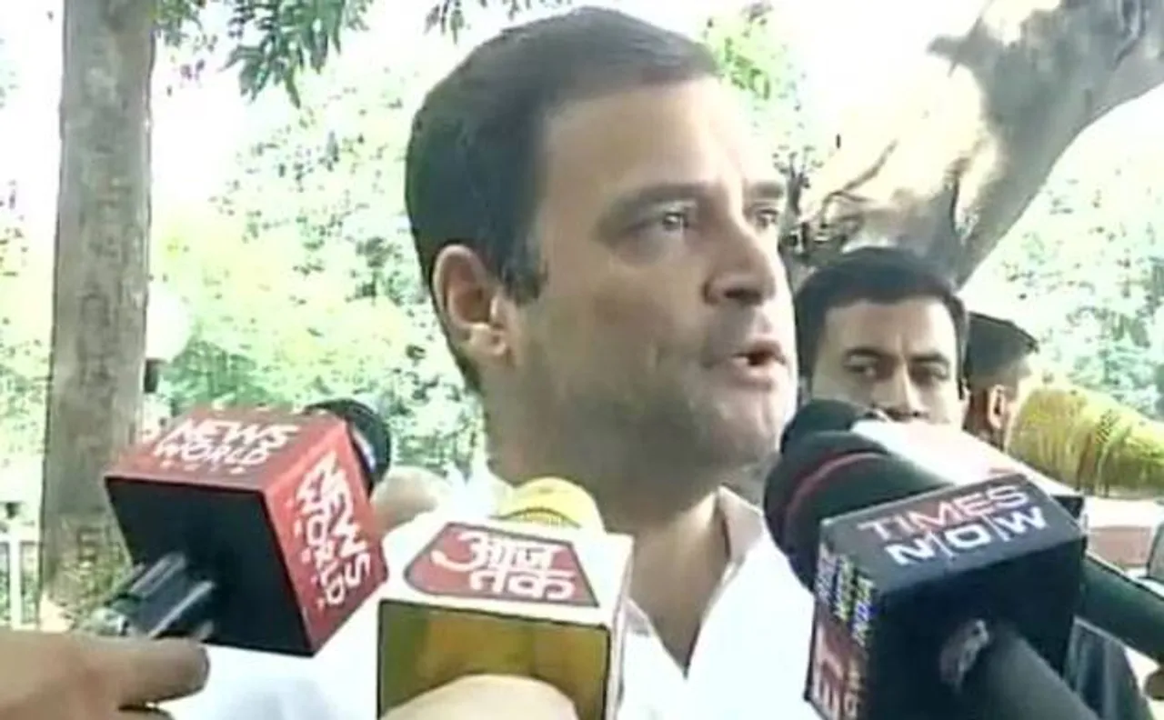 राहुल ने साधा निशाना कहा- दो तरह की बातें बोलते हैं पीएम मोदी, संघ के खिलाफ बोलने पर मिलती है मौत