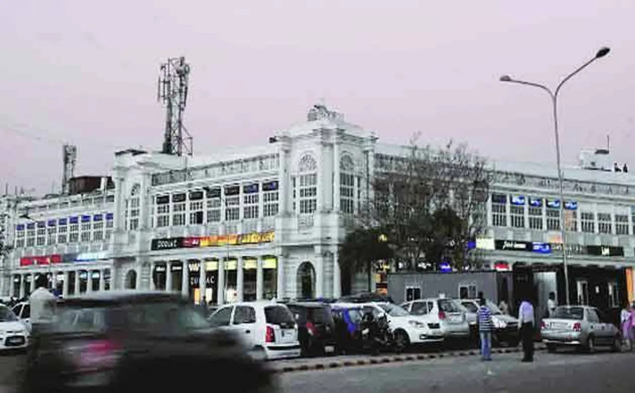 दिल्ली के फाइव स्टार होटल में अंग्रेजी बोलने पर हुई युवक की धुनाई