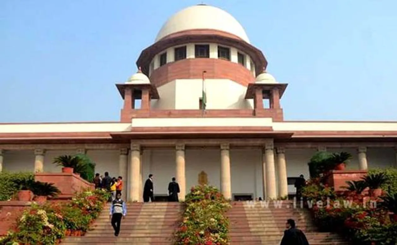 सुप्रीम कोर्ट का केंद्र को निर्देश, आय से अधिक सम्पति मामलों पर सरकार बनाये स्पेशल कोर्ट