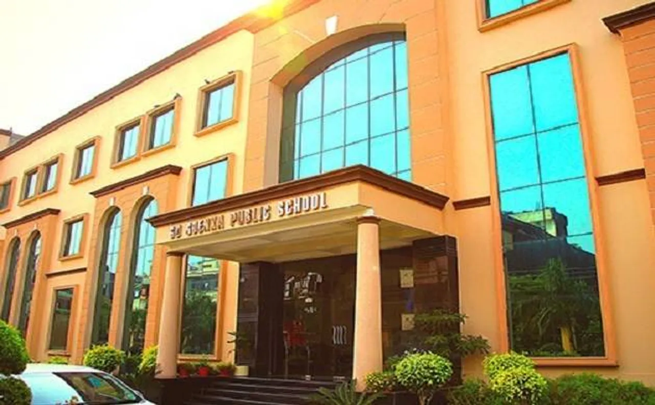 गाजियाबाद: जीडी गोयनका स्कूल में हुई थी छात्र की संदिग्ध मौत, परिजनों ने SC से की CBI जांच की मांग