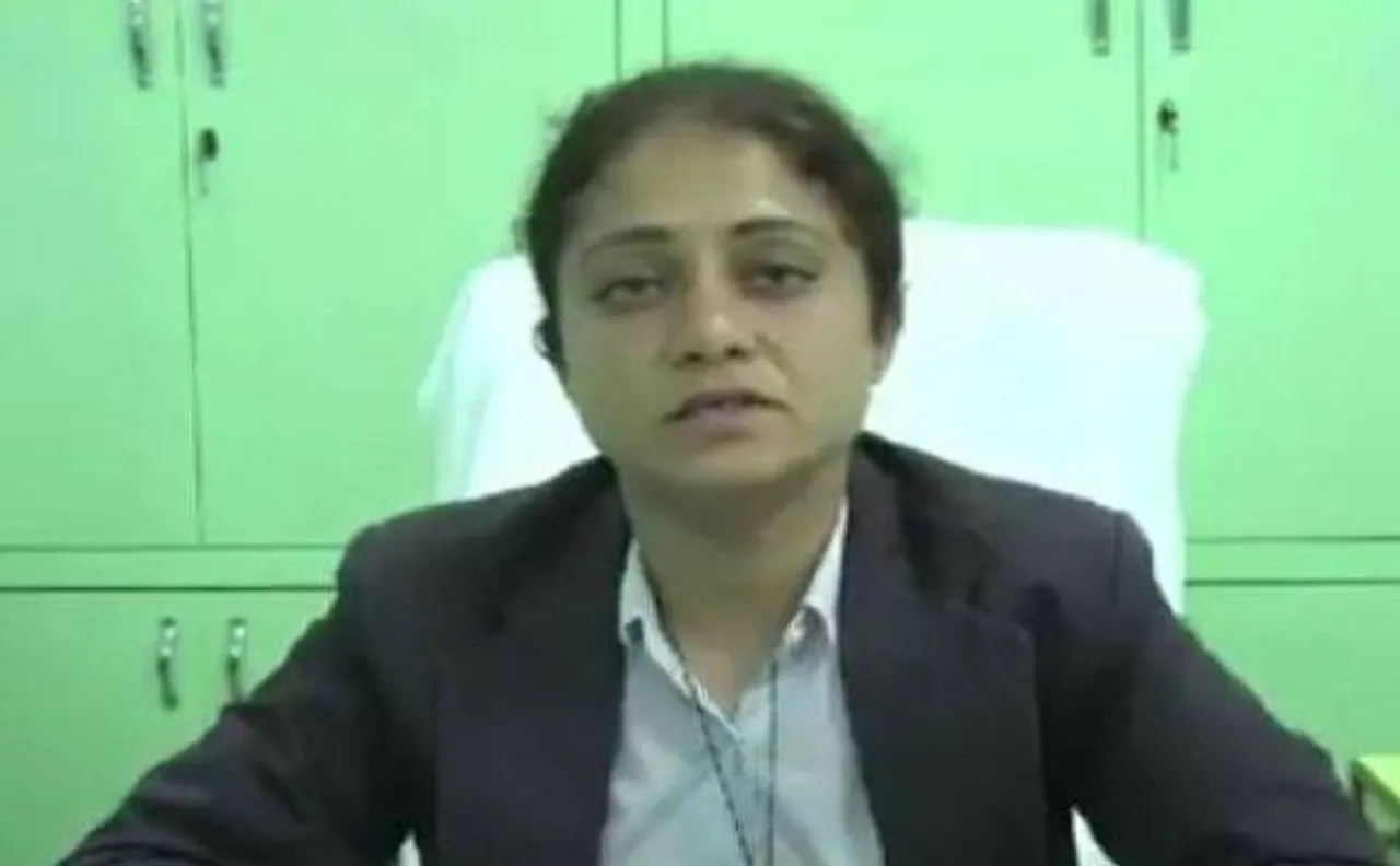 सामने आई डेरा संचालक विपासना, तीन घंटे तक एसआईटी ने की पूछताछ