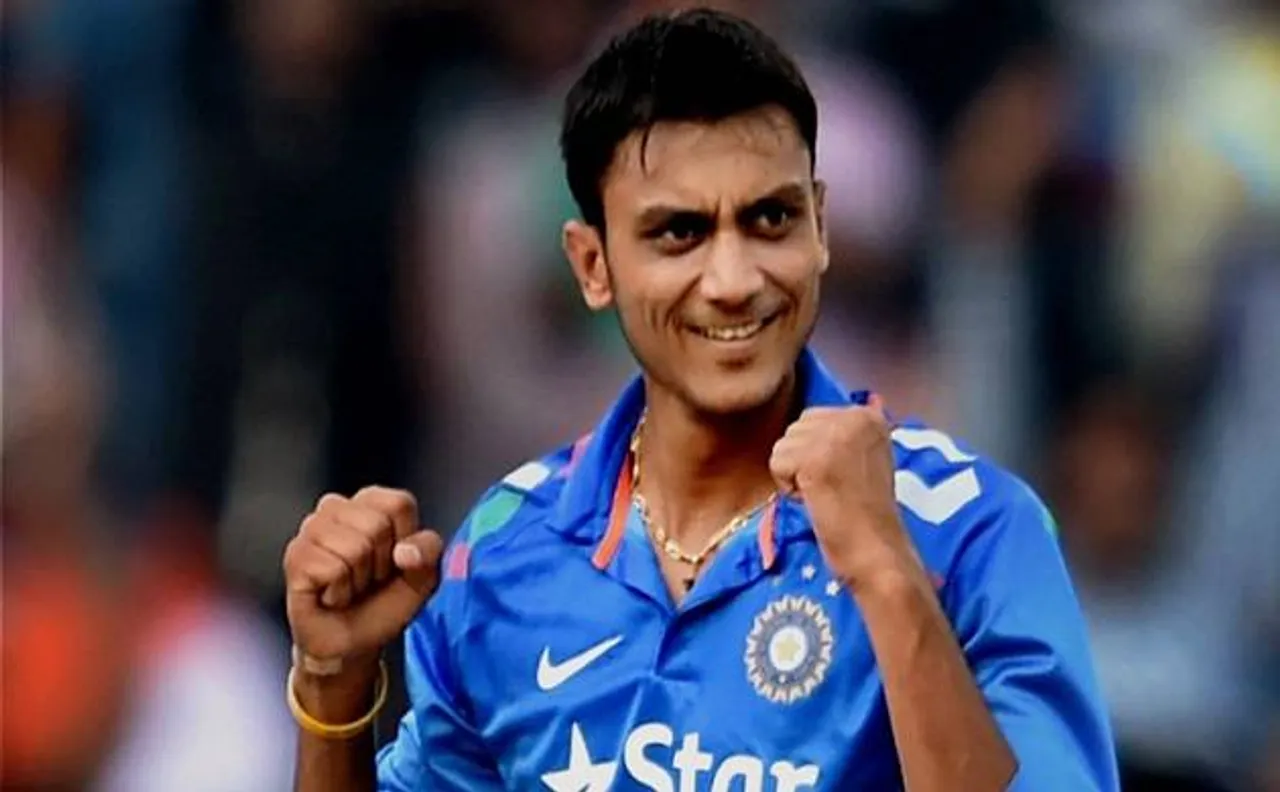 Ind Vs Aus: अगले दो वनडे मैचों के लिए भारतीय टीम का ऐलान, अक्षर पटेल की वापसी