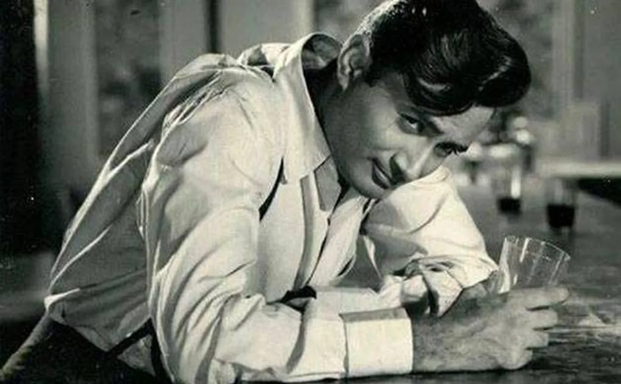 B'day: देवानंद की फिल्मों के ये सदाबहार गानें सुनकर यादों में खो जाएंगे...