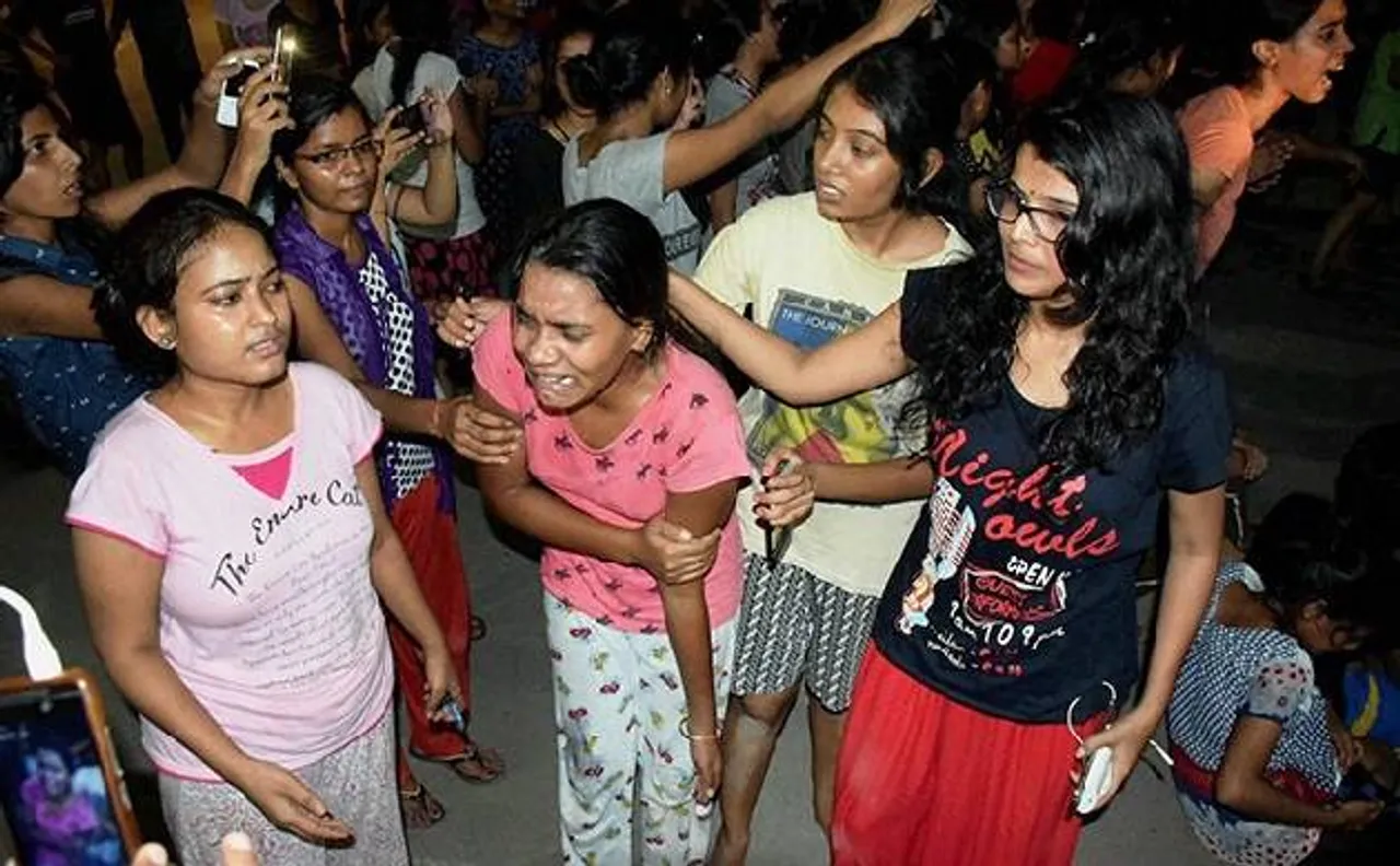 BHU: नए चीफ प्रॉक्टर के आश्वासन के बाद ख़त्म हुआ एबीपीवी का धरना