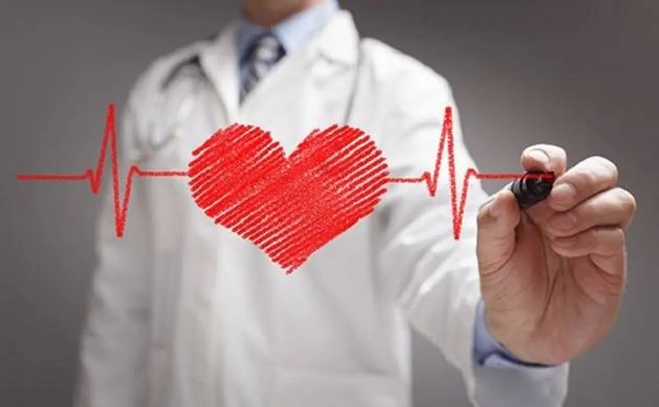 विश्व हृदय दिवस: हार्ट अटैक से बचने के लिए योगाभ्यास मददगार