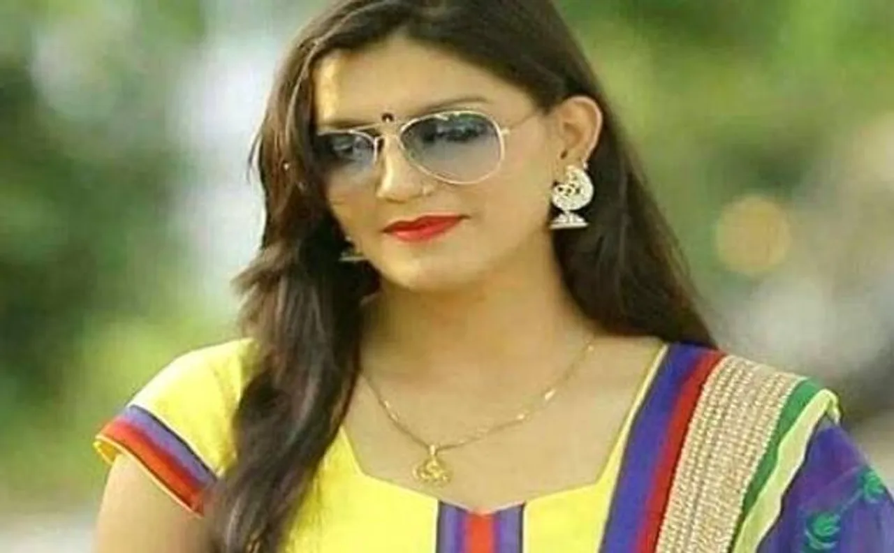 बिग बॉस 11: सिंगर-डांसर सपना चौधरी कैसे बनी 'पड़ोसी' ,जानिए पूरी कहानी