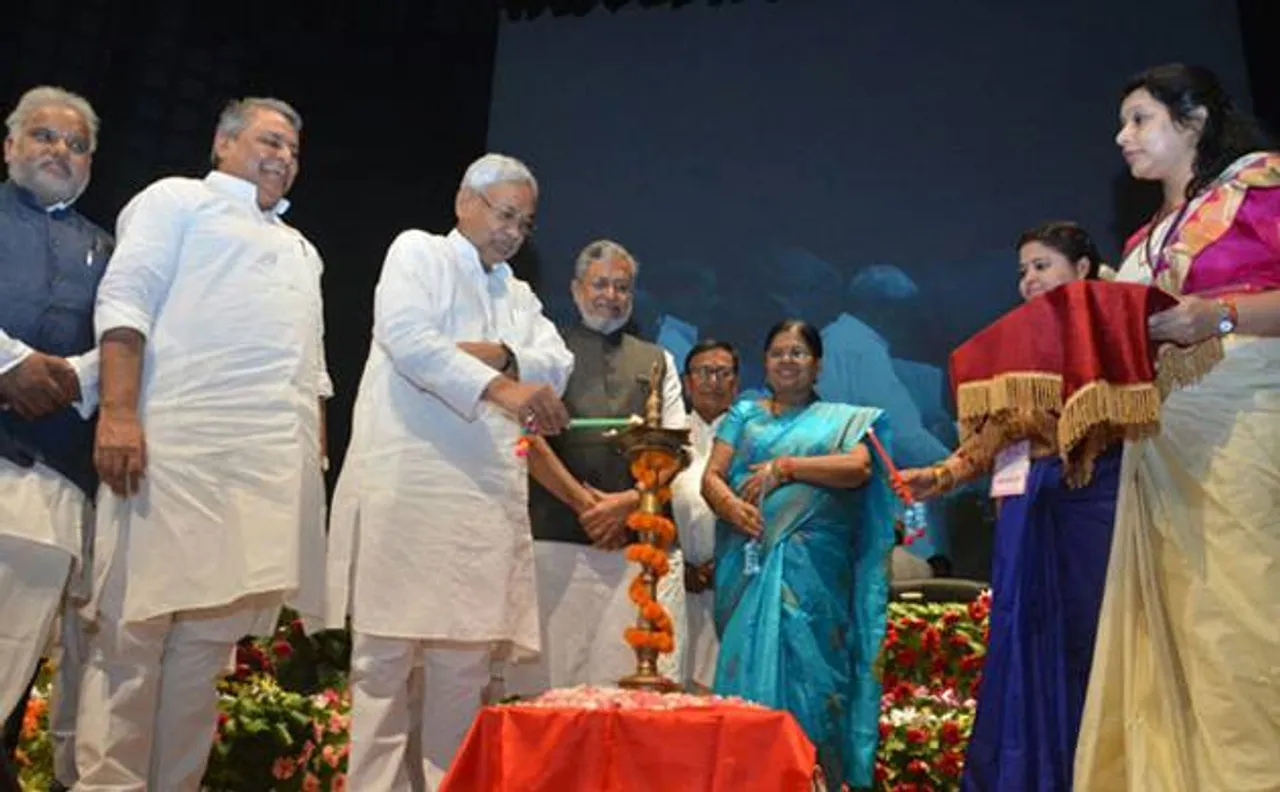 महात्मा गांधी को बिहार की श्रद्धांजलि, नीतीश कुमार ने बाल विवाह व दहेज के खिलाफ शुरू किया अभियान
