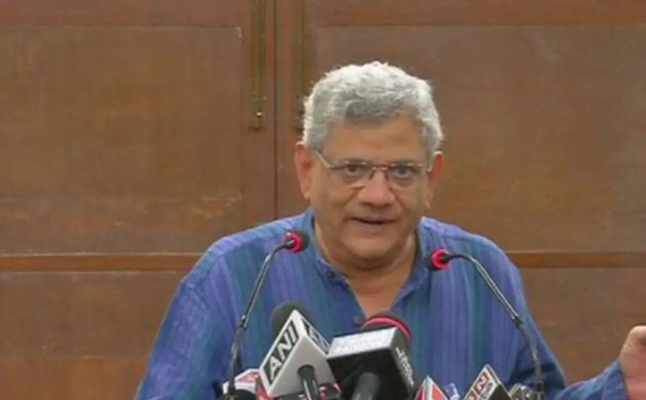 सीताराम येचुरी का पलटवार, RSS ने की हिंसा की शुरुआत, सीपीएम पर लगे आरोप गलत